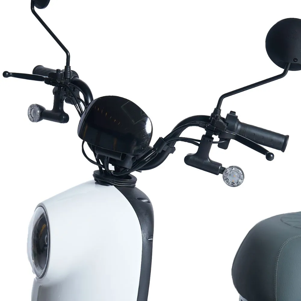 MIA TRI 800W — triciclo elétrico MotoChefe em Bauru